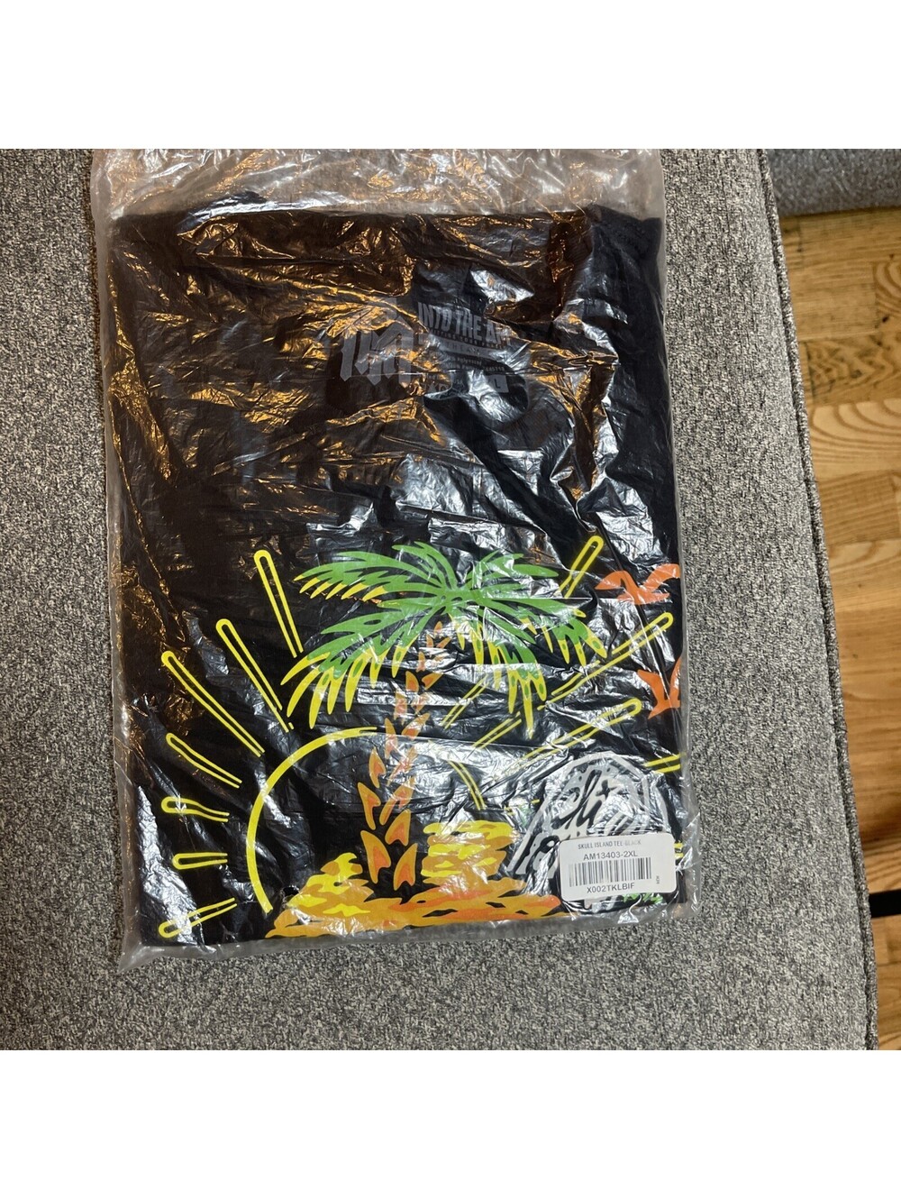 New - Into The Am Tee-Black Skull Island  - AM13403 2XL